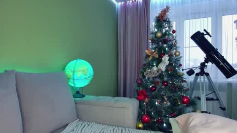 Snapshot of cuddle_kitten chatting on 1, 1, 2025 Alexia online show from 1, 1, 2025