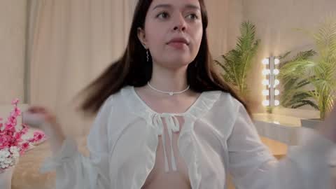 Snapshot of cuddlebyyou chatting on 27, 9, 2025 Ellie online show from 27, 9, 2025