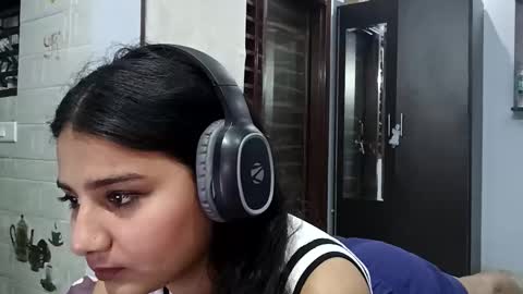 Snapshot of cuddlemuffins_3110 chatting on 9, 4, 2026 cuddlemuffins online show from 9, 4, 2026