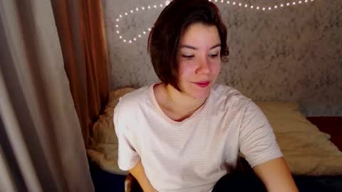 cuddlies153715 online show from 21, 10, 2025