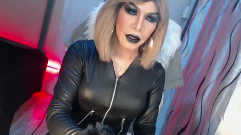 Snapshot of cum_4youbaby chatting on 8, 7, 2026 CUMMELA SLUTI online show from 8, 7, 2026