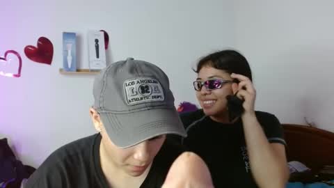cum_addicted_girls online show from 6, 3, 2025