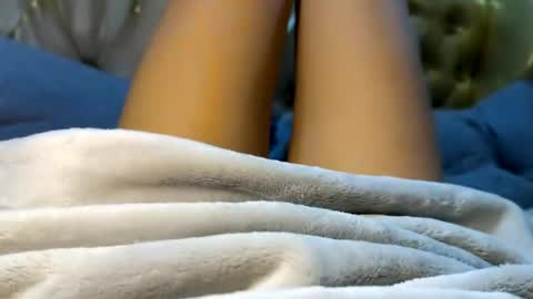 im KIM new girl to spoil online show from 30, 10, 2025