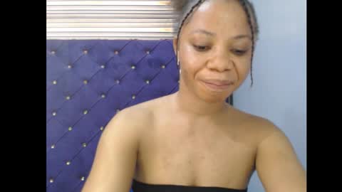 Snapshot of cum_chocochata chatting on 11, 10, 2025 Nancy online show from 11, 10, 2025