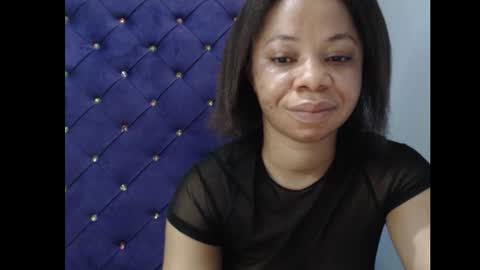 Snapshot of cum_chocochata chatting on 14, 11, 2025 Nancy online show from 14, 11, 2025