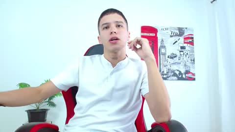 cumandres online show from 16, 10, 2025