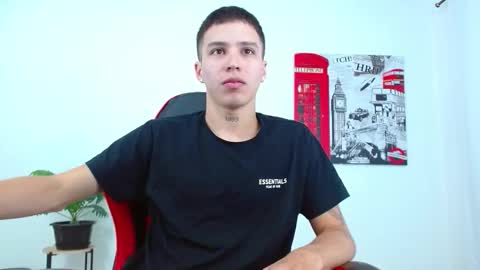 Snapshot of cumandres chatting on 5, 11, 2025 cumandres online show from 5, 11, 2025