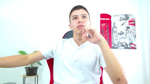 Snapshot of cumandres chatting on 27, 11, 2025 cumandres online show from 27, 11, 2025