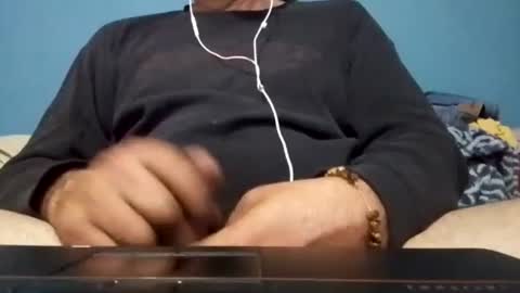 cumbian_chero online show from 4, 7, 2026
