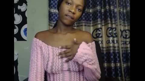 cumebony_petit online show from 28, 9, 2025