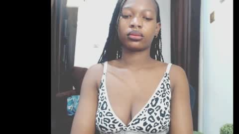 cumebony_petit online show from 20, 4, 2026