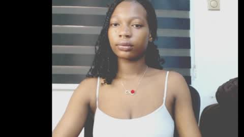 cumebony_petit online show from 11, 5, 2026