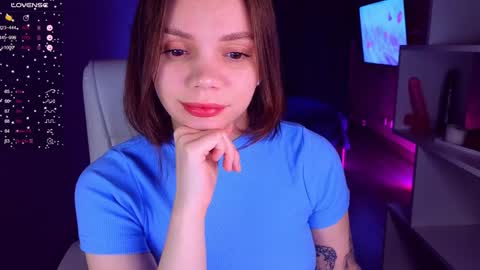 Snapshot of cumeveline chatting on 8, 12, 2024 Eva online show from 8, 12, 2024