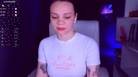 Snapshot of cumeveline chatting on 10, 2, 2025 Eva online show from 10, 2, 2025