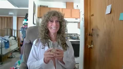 Nikki online show from 28, 2, 2026