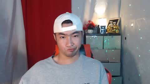 Snapshot of cumhavefun25 chatting on 28, 9, 2025 ask me online show from 28, 9, 2025