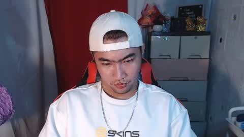 Snapshot of cumhavefun25 chatting on 31, 10, 2025 ask me online show from 31, 10, 2025