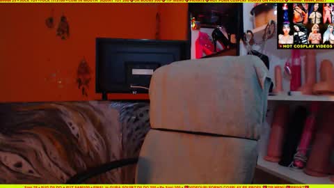 Snapshot of cuminmenowbby chatting on 14, 1, 2025 cuminmenowbby online show from 14, 1, 2025