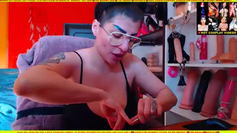 Snapshot of cuminmenowbby chatting on 11, 2, 2025 cuminmenowbby online show from 11, 2, 2025