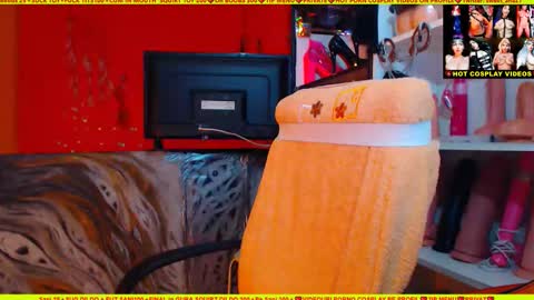 Snapshot of cuminmenowbby chatting on 19, 2, 2025 cuminmenowbby online show from 19, 2, 2025