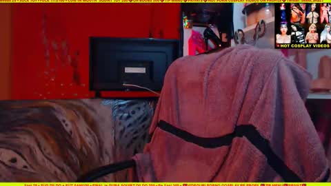 Snapshot of cuminmenowbby chatting on 8, 3, 2025 cuminmenowbby online show from 8, 3, 2025