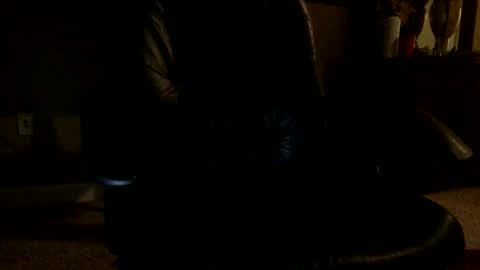 Snapshot of cumminginu813 chatting on 16, 1, 2026 cumminginu813 online show from 16, 1, 2026