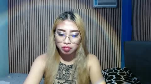 Snapshot of cummloverxx chatting on 1, 3, 2025 cummloverxx online show from 1, 3, 2025