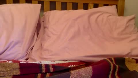 cumonherguys online show from 28, 3, 2026