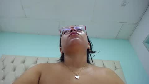 Cumontitsxxx online show from 1, 11, 2025