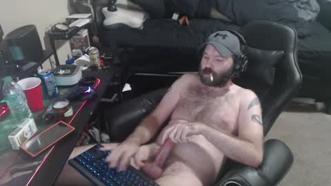 Snapshot of cumslinger2003 chatting on 5, 10, 2025 cumslinger2003 online show from 5, 10, 2025