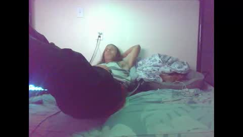 Snapshot of cumslutboi27 chatting on 23, 10, 2025 cumslutboi27 online show from 23, 10, 2025