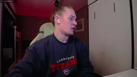 Snapshot of cumzan_ chatting on 10, 2, 2026 Tarzan online show from 10, 2, 2026