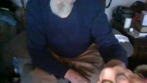 cunnibob online show from 4, 3, 2025