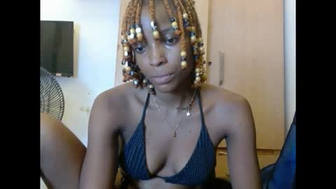 Snapshot of cupidxdoll chatting on 25, 3, 2026 cupidxdoll online show from 25, 3, 2026