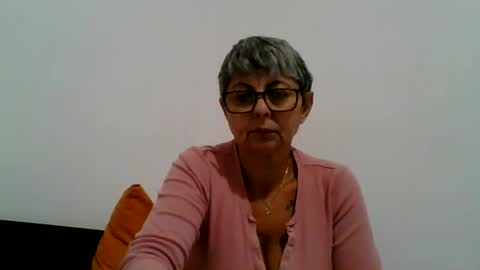 Snapshot of cuplu4346529860 chatting on 6, 12, 2024 couple online show from 6, 12, 2024