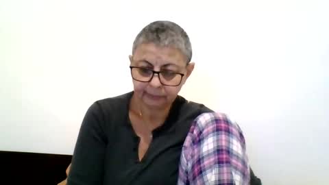 Snapshot of cuplu4346529860 chatting on 18, 1, 2025 couple online show from 18, 1, 2025