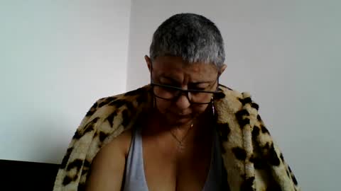 Snapshot of cuplu4346529860 chatting on 23, 1, 2025 couple online show from 23, 1, 2025