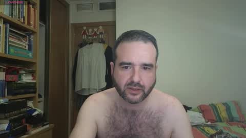 Snapshot of curiosillo1983 chatting on 4, 10, 2025 curiosillo1983 online show from 4, 10, 2025