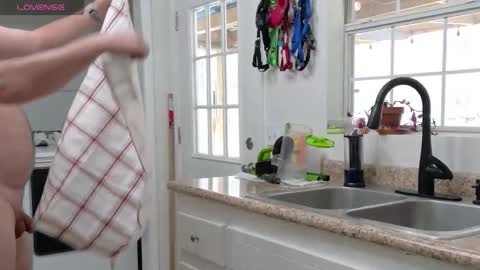 Snapshot of curiouscouple3143 chatting on 14, 2, 2026 curious couple online show from 14, 2, 2026