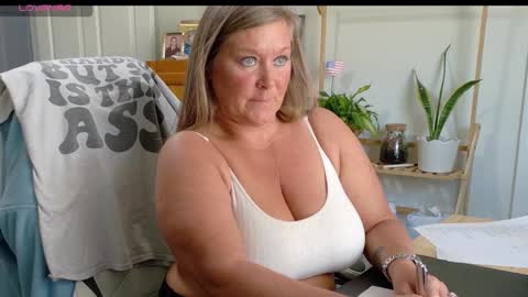 Snapshot of curiouscouple3143 chatting on 17, 2, 2026 curious couple online show from 17, 2, 2026