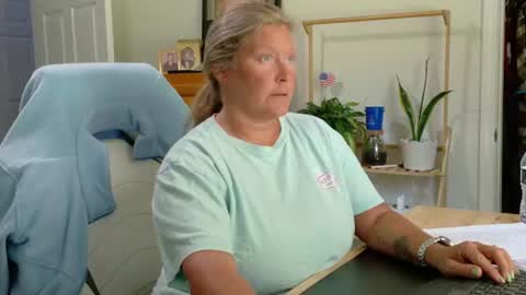 Snapshot of curiouscouple3143 chatting on 30, 7, 2026 curious couple online show from 30, 7, 2026