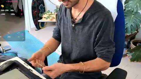 Snapshot of curiousgenie chatting on 19, 3, 2026 curiousgenie online show from 19, 3, 2026