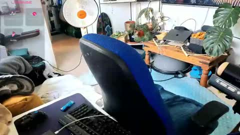 Snapshot of curiousgenie chatting on 30, 3, 2026 curiousgenie online show from 30, 3, 2026