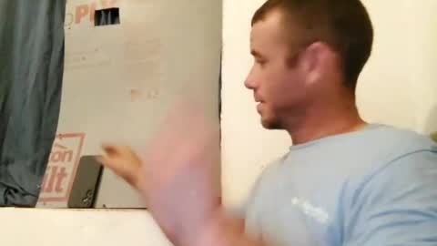 curiousguyhere6 online show from 28, 9, 2025