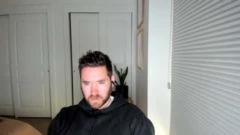 curiouspeteyp online show from 23, 7, 2026