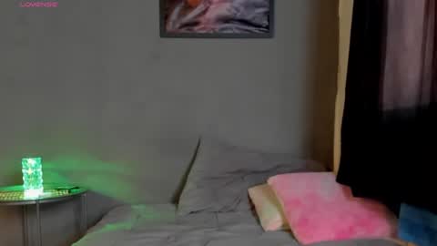 Sofia online show from 25, 1, 2025