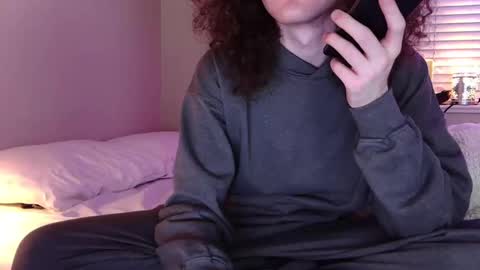 curly fries online show from 10, 2, 2026