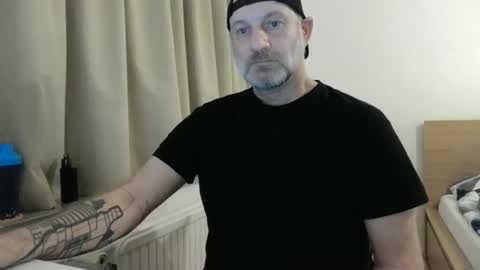 Snapshot of curman85 chatting on 13, 1, 2025 Curman85 online show from 13, 1, 2025