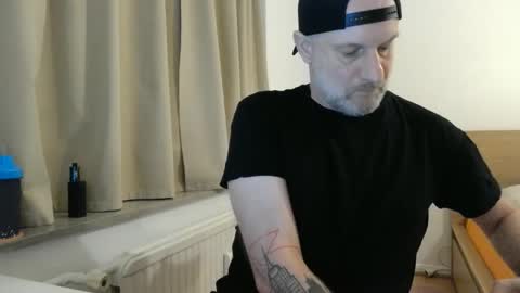 Snapshot of curman85 chatting on 22, 1, 2025 Curman85 online show from 22, 1, 2025