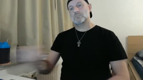 Snapshot of curman85 chatting on 13, 2, 2025 Curman85 online show from 13, 2, 2025